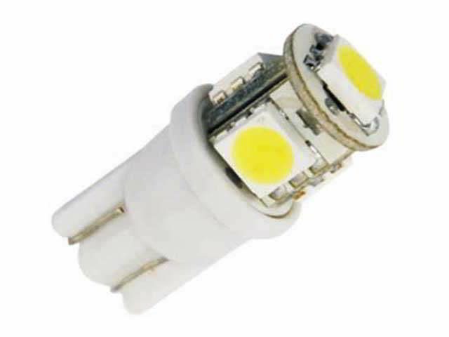 Автолампа T10/W5W 12V 5W W2,1x9,5d 5 SMD диод (902399) NORD YADA (NY)